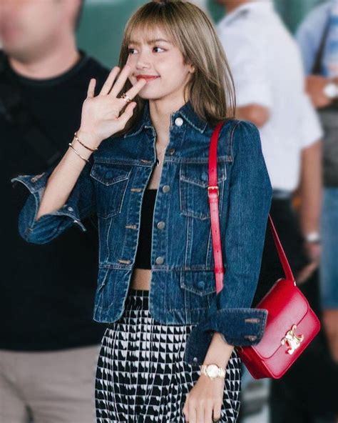 190904 utzpeter IG Update with Lisa: “Lisa in Celine.